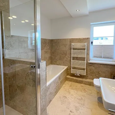 Haus Frebel, App 2 * Westerland